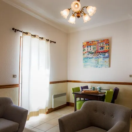 Les Magnolias Holiday Homes Lalinde Esterno foto